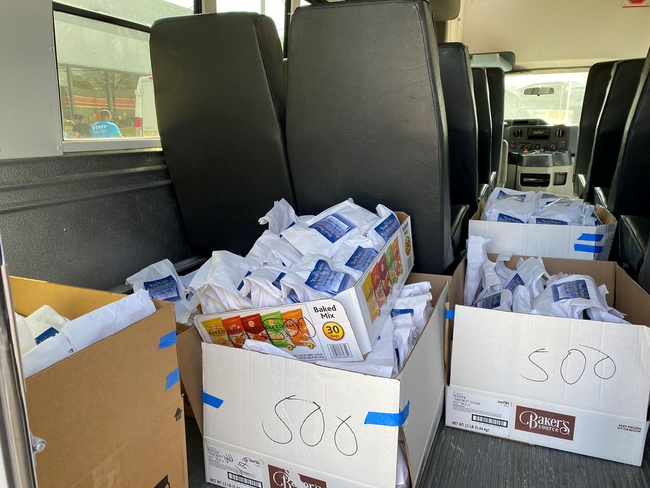 Lunches are ready to be delivered (Brian Scott/Spectrum News 1)