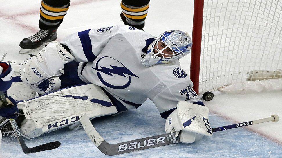 Tampa Bay goalie Louis Domingue made 30 saves against Chicago on Friday.