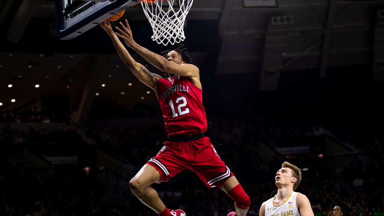 Louisville basketball bringing back dunking Cardinal logo