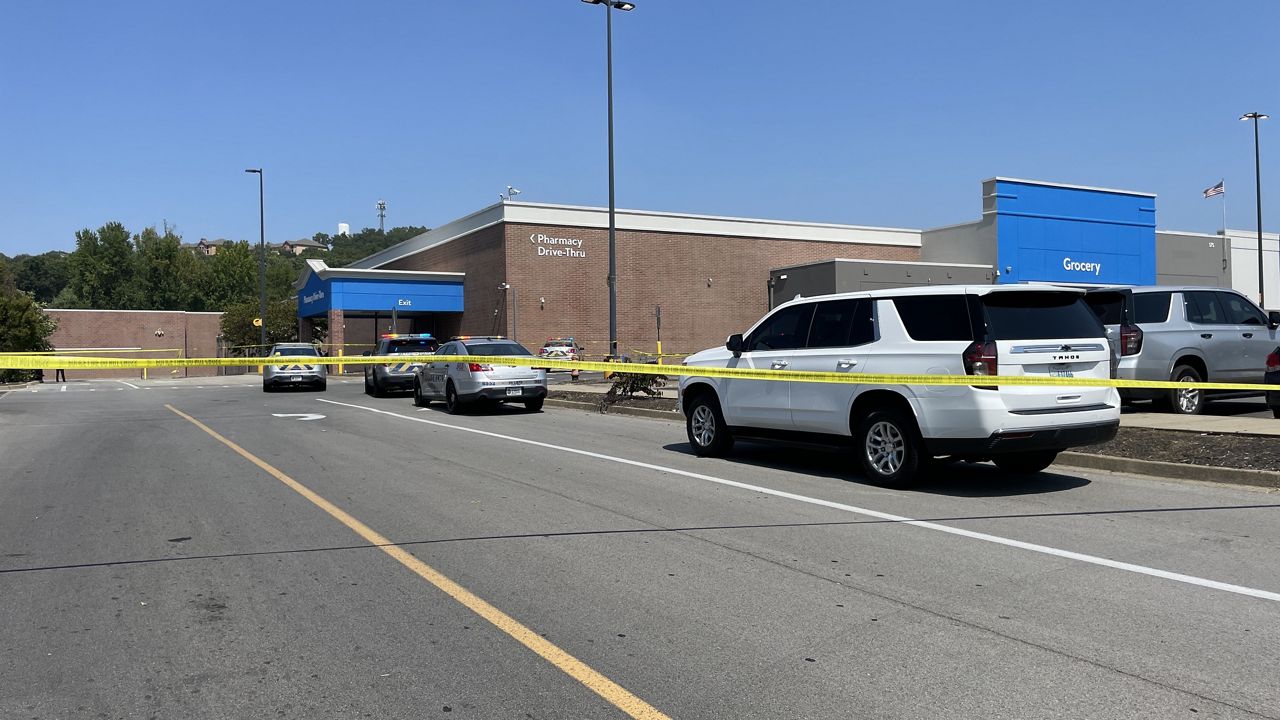 Louisville officer shoots man outside Outer Loop Walmart 