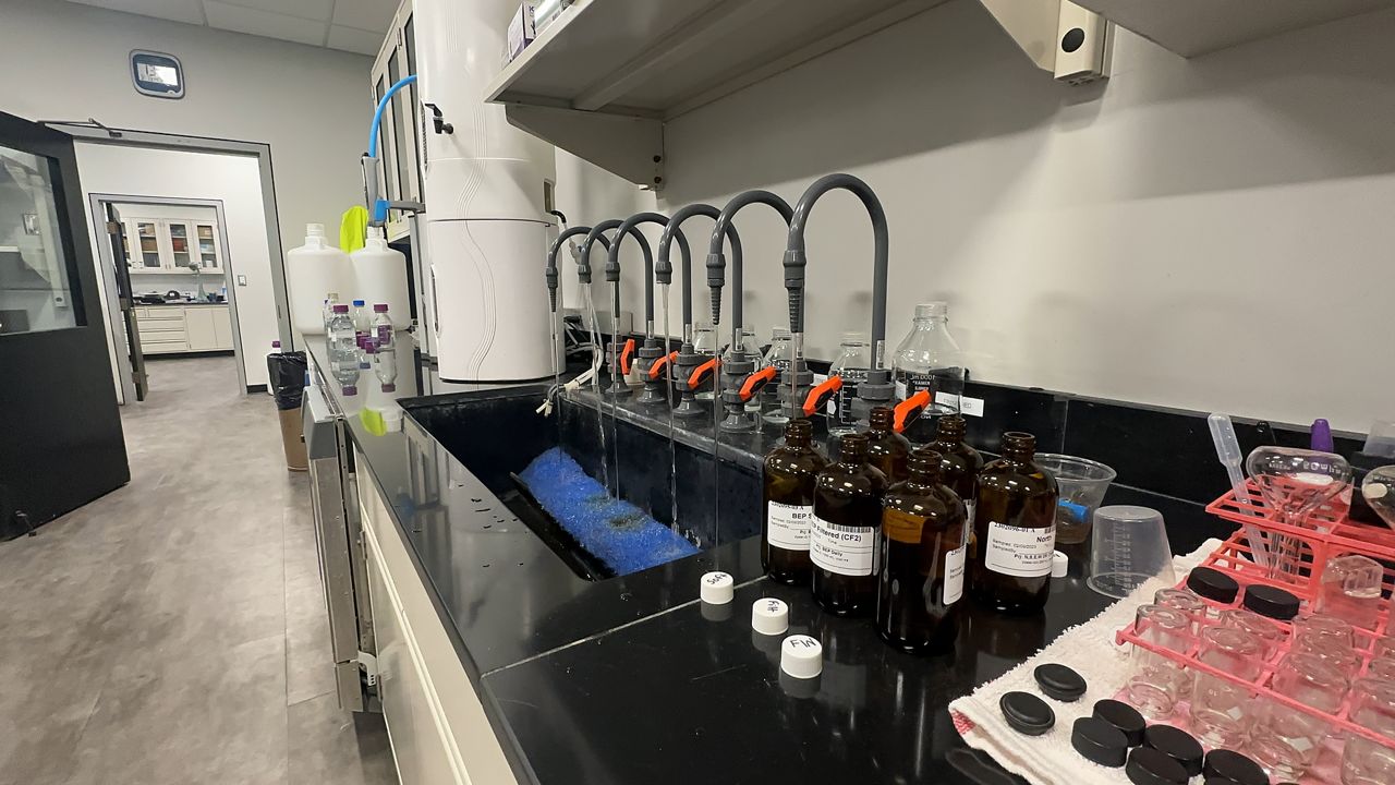 Louisville Water monitoring chemical spill on Ohio River