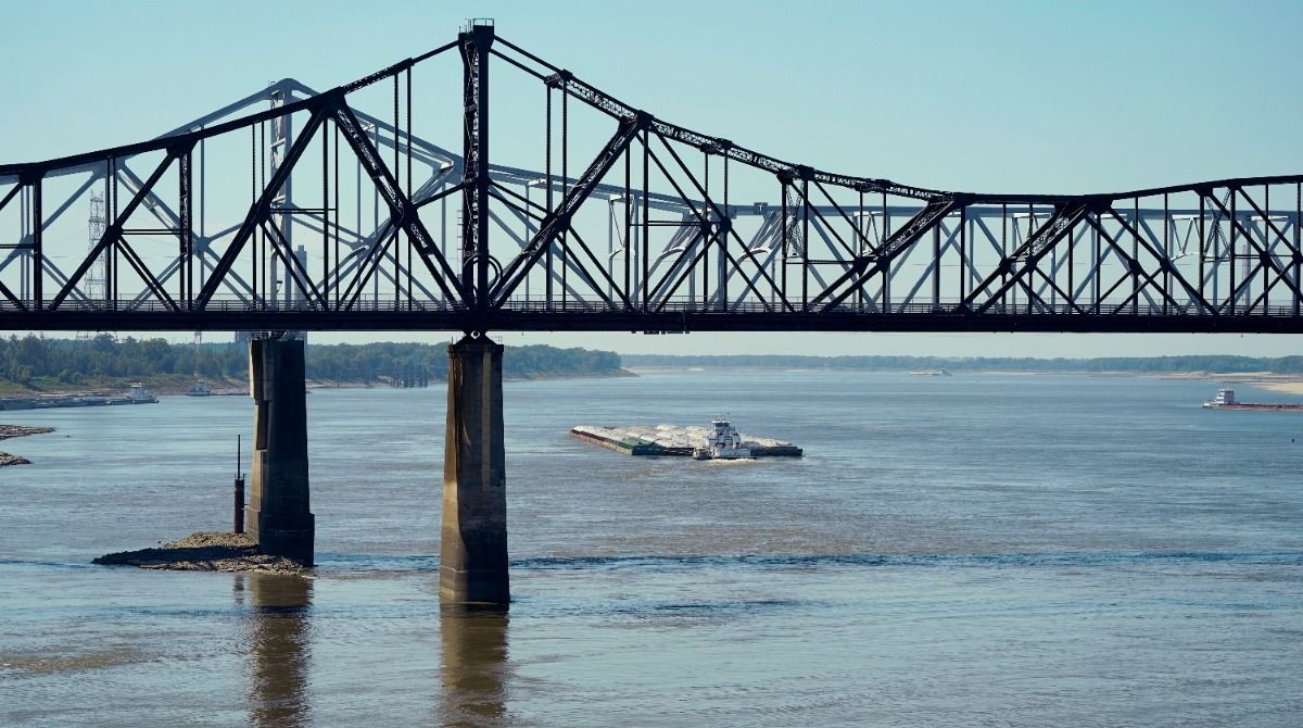 Barge floating in the Mississippi River in Vicksburg