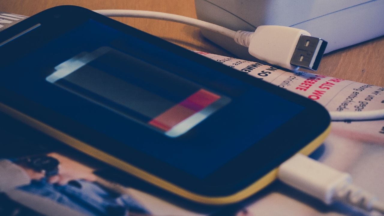 How to stretch your phone's battery during a storm outage.