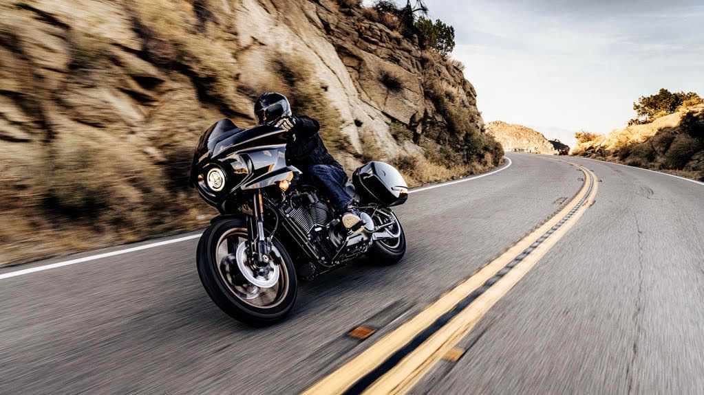 Harley-Davidson Touring, Cruiser y CVO 2022