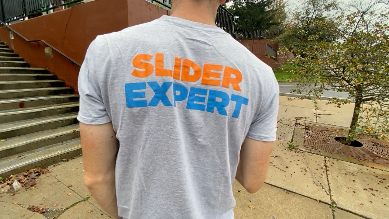 Luge Slider Expert t-shirt