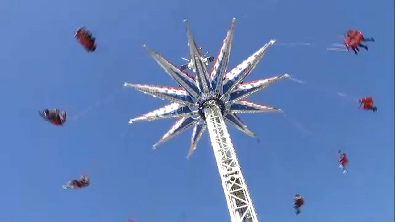 Luna Park opens for the season