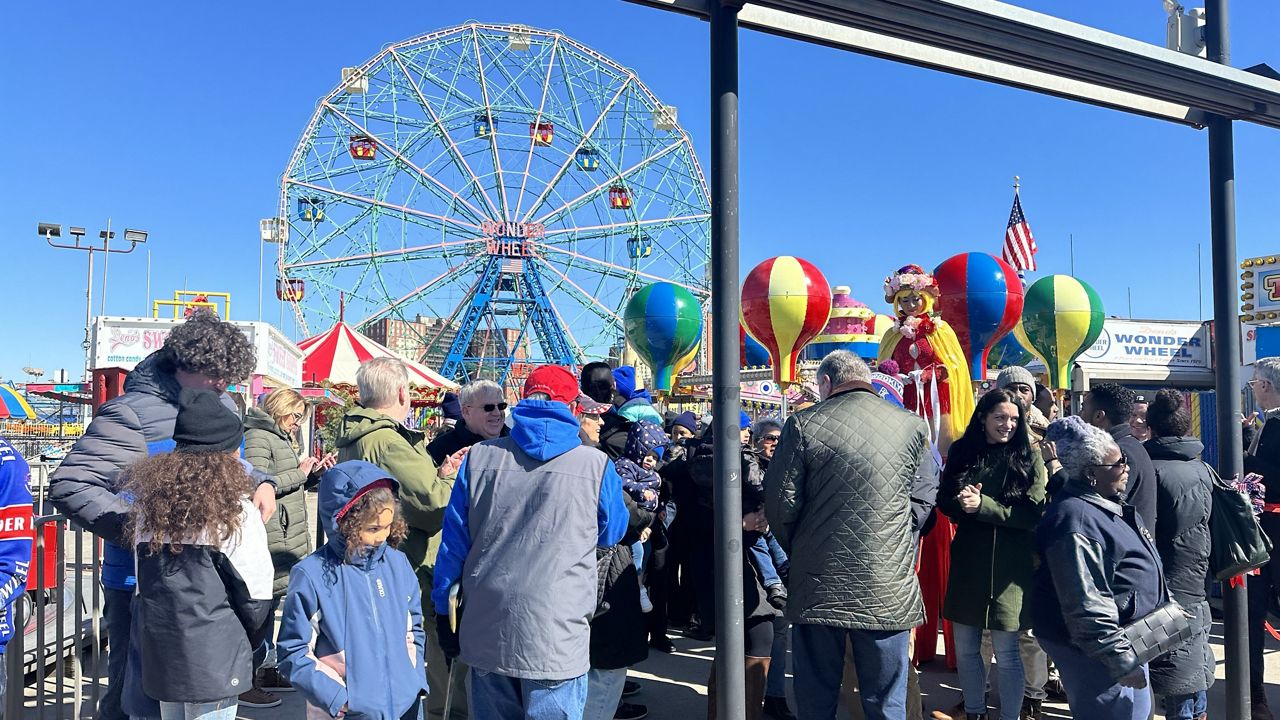 New Yorkers come out for opening day at Luna Park