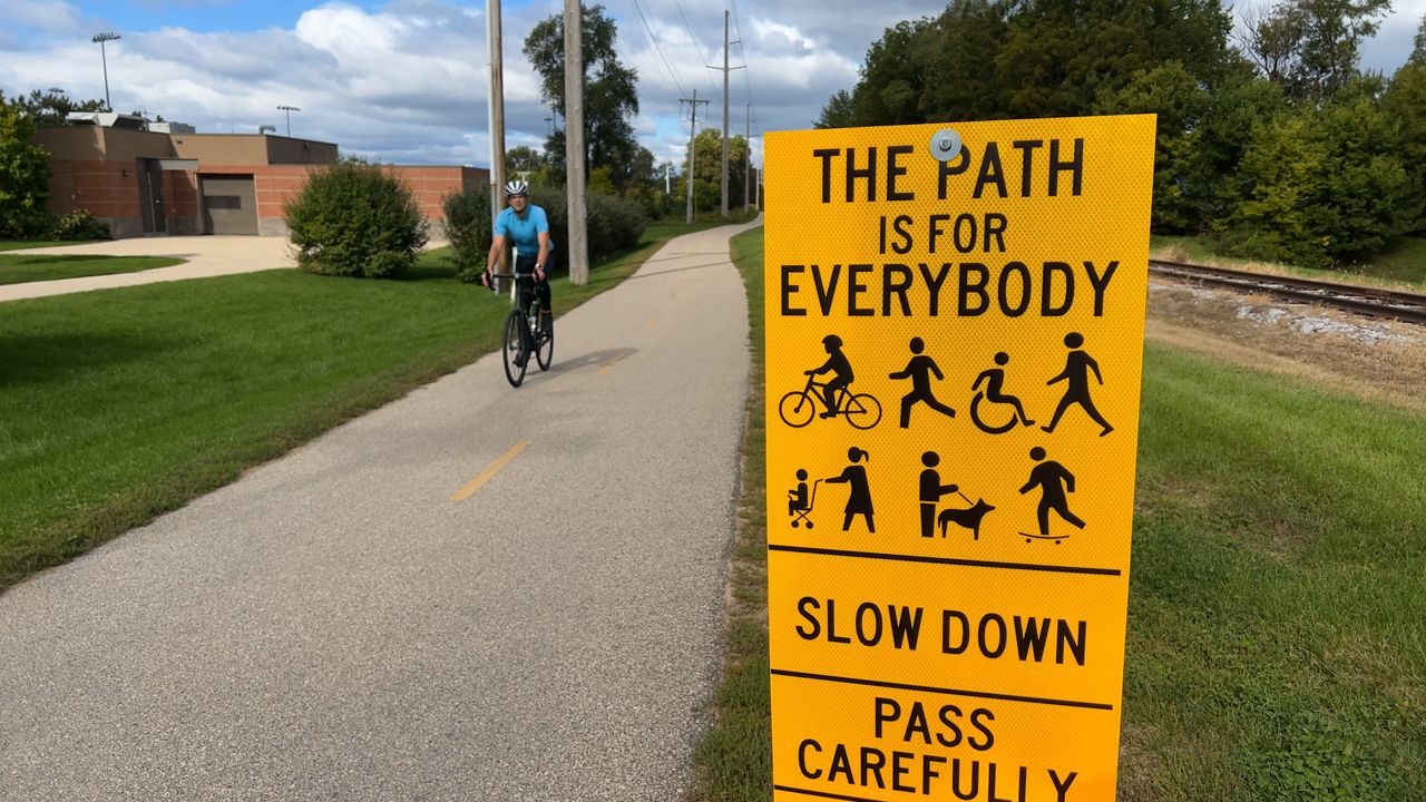 Madison Residents Use Biking To Reduce Emissions   Madison Bike Path 11222022