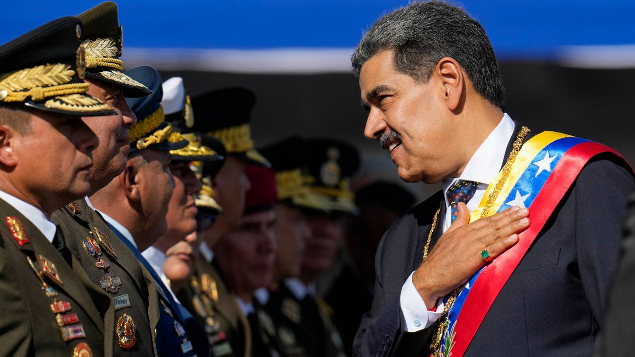 Texas leaders react along party lines to capture of Venezuelan president