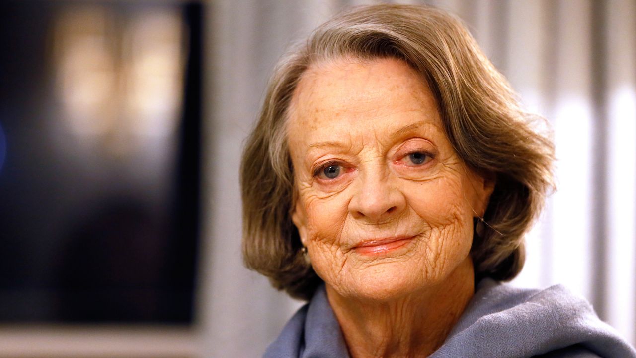 Maggie Smith, star of stage, film and ‘Downton Abbey,’ has died at age 89