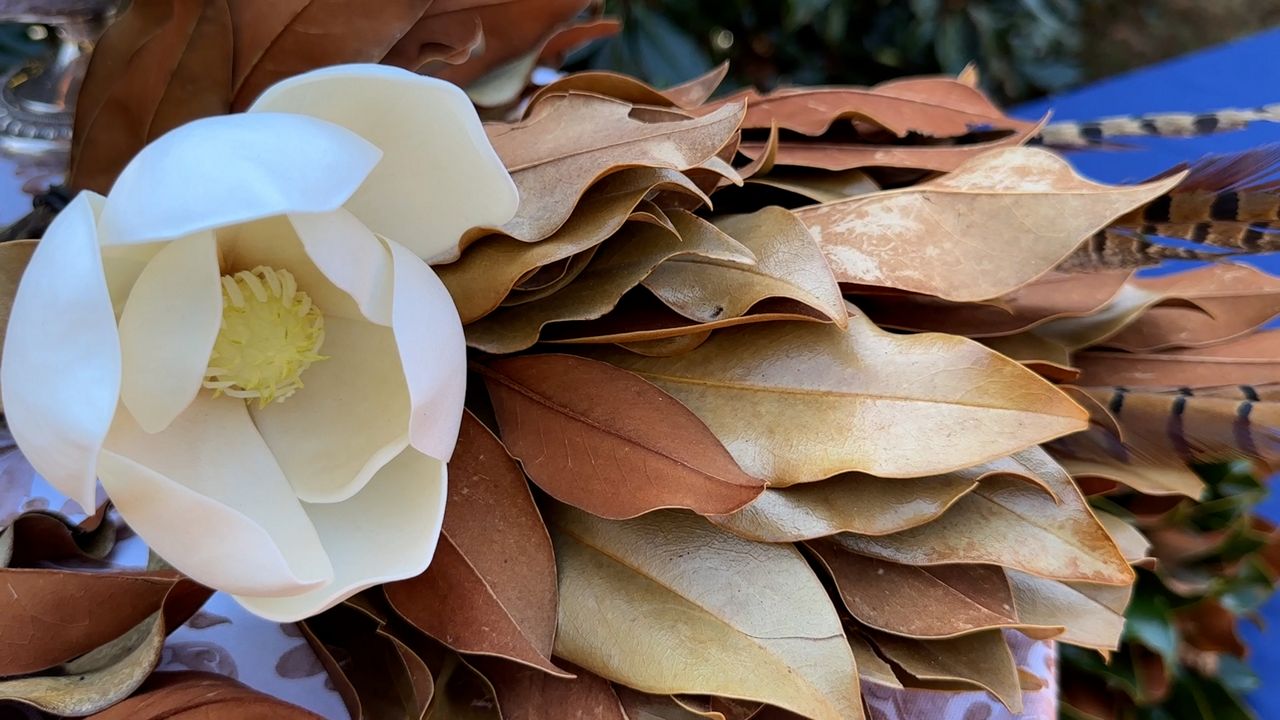 Weston Farms Magnolia Heart Wreath — Weston Farms