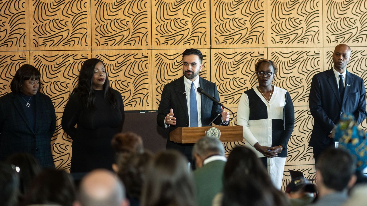 Mamdani answers questions about Trump meeting