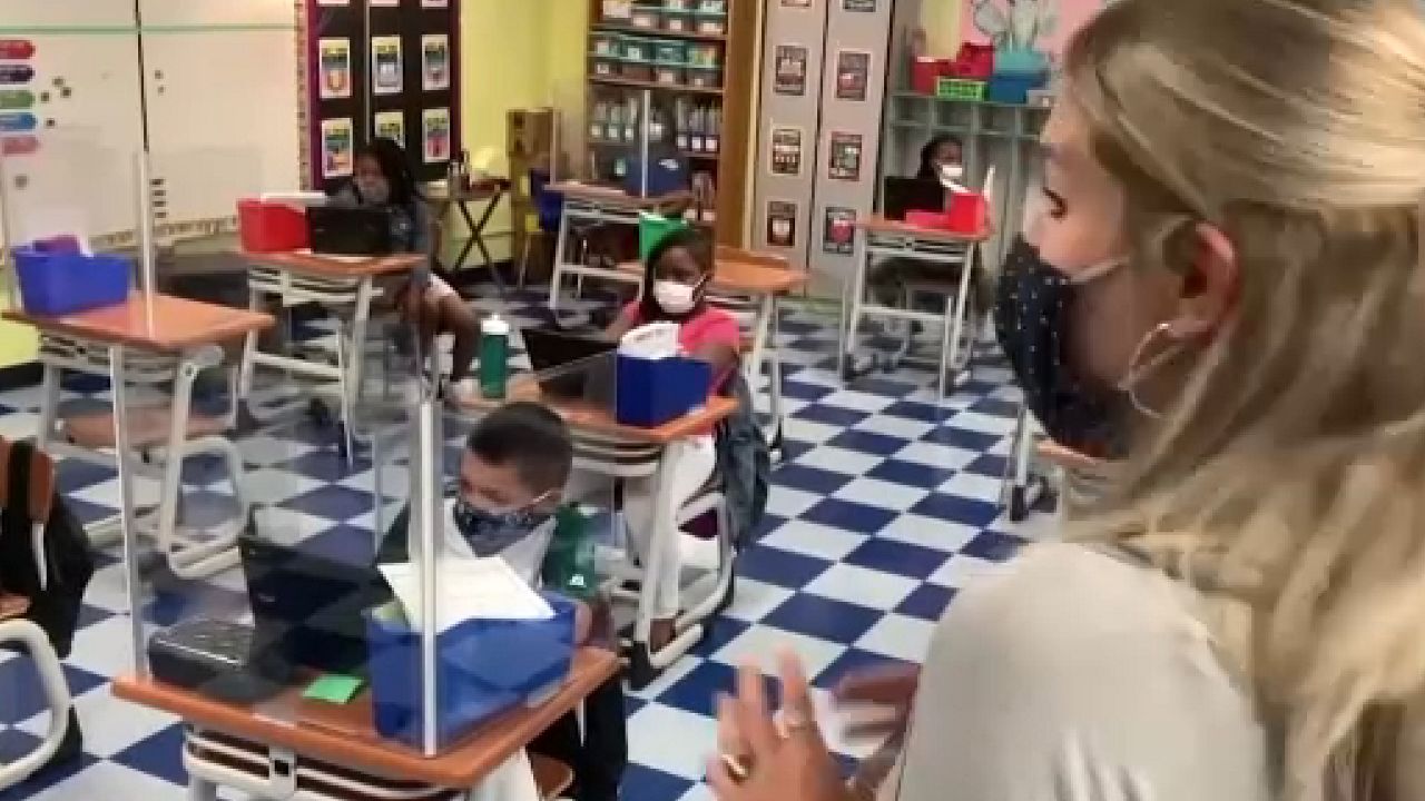 State maskwearing in schools