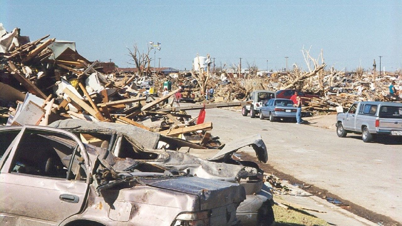 Tornado damage near Moore, Oklahoma on May 3, 1999.  National Weather Service photo.