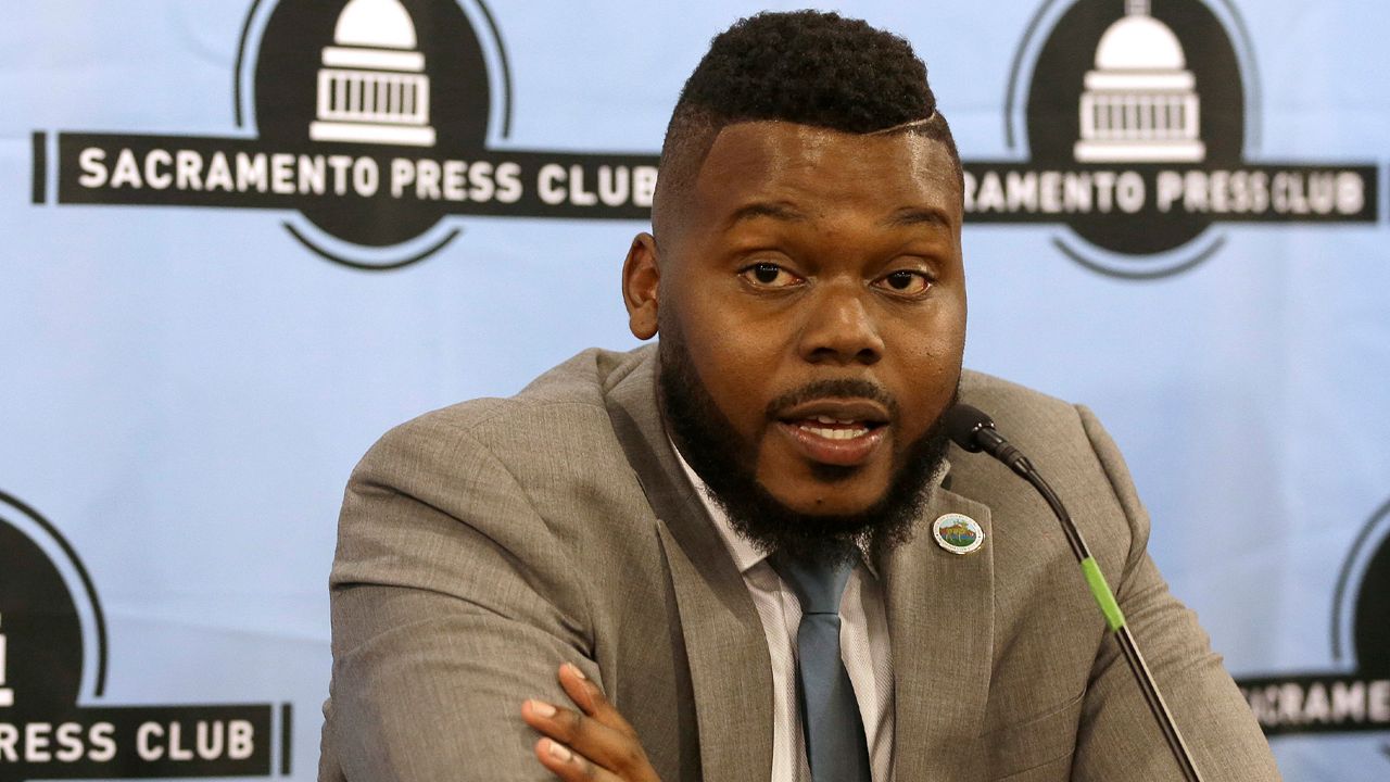 Guaranteed LA, Compton, Long Beach Mayors Consider