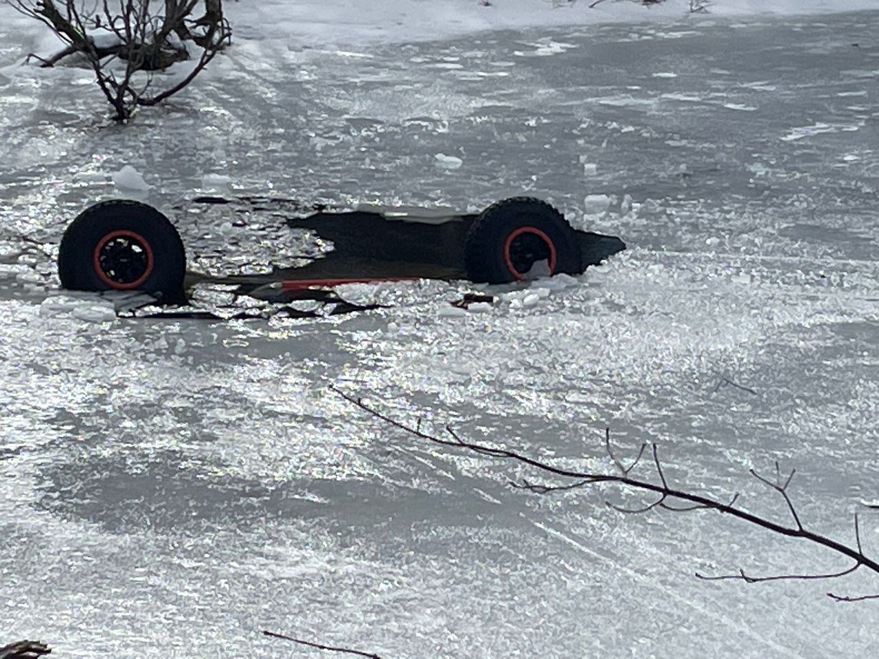 Maine warden rescues 2 men from icy water in Searsmont