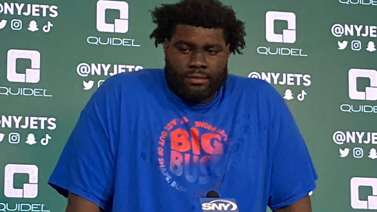 Jets' Mekhi Becton ready for new right tackle challenge