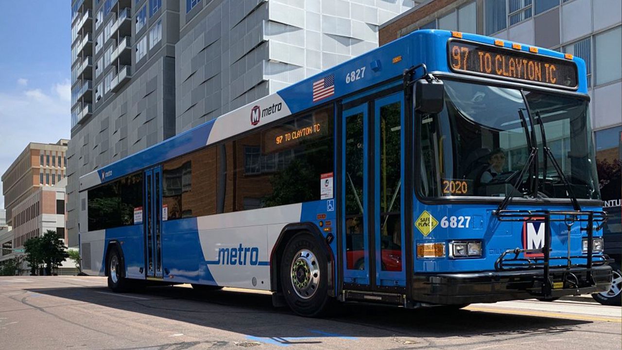 An image of a St. Louis MetroBus. (Photo courtesy Metro Transit)