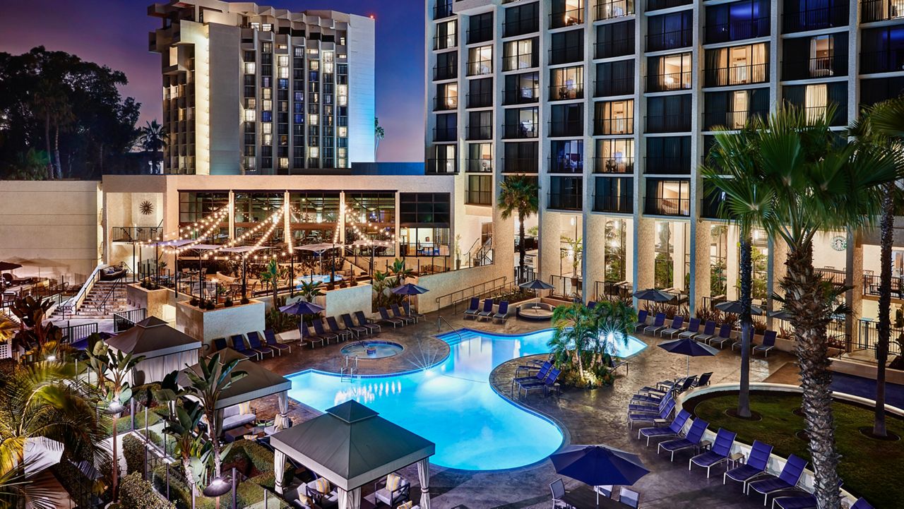 Fashion Island Hotel Newport Beach in Newport Beach, California