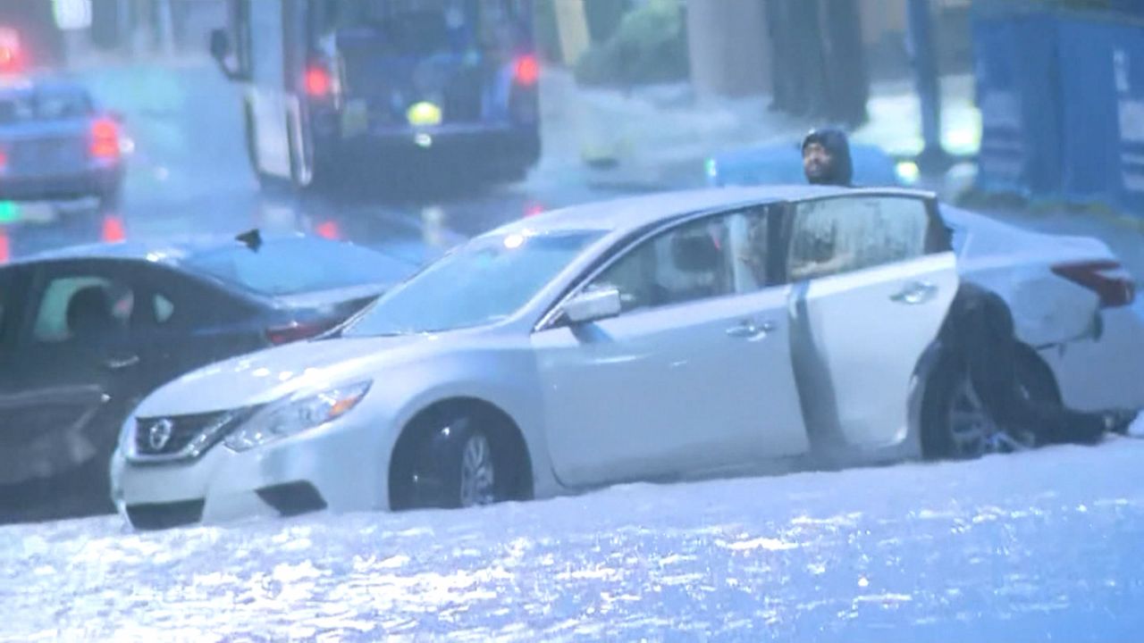 Cyclonic flooding hits Miami