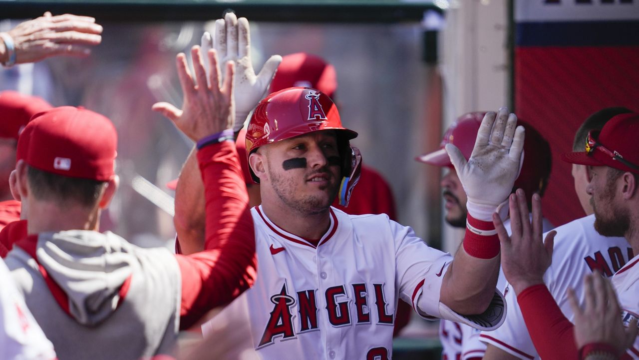 Trout becomes 1st in majors to reach 10 home runs