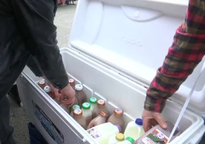 A Staten Island business is bringing the local milkman back to it's community. 