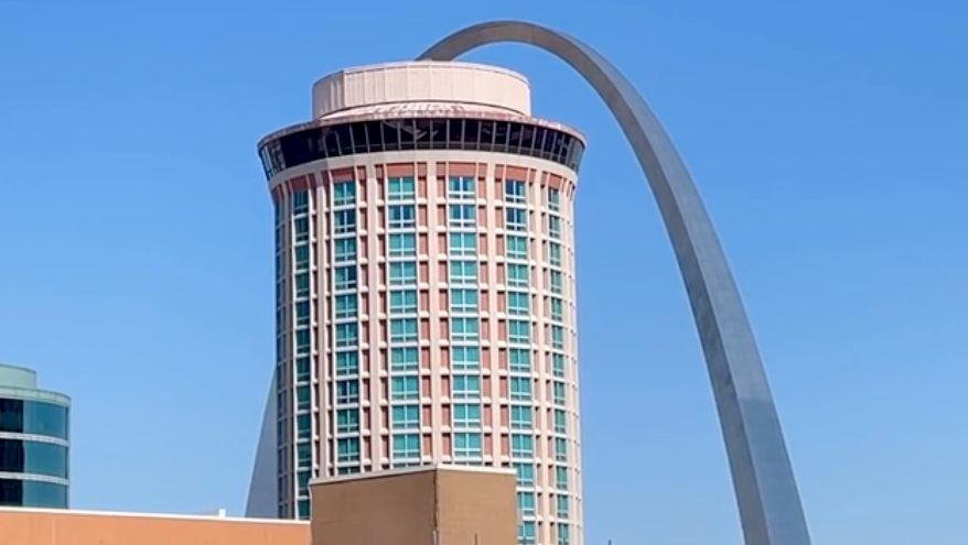 Gateway Arch Park Foundation under contract to buy the Millennium Hotel. (Spectrum News/Elizabeth Barmeier)