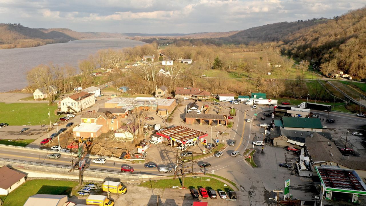 Tornado touches down in Milton
