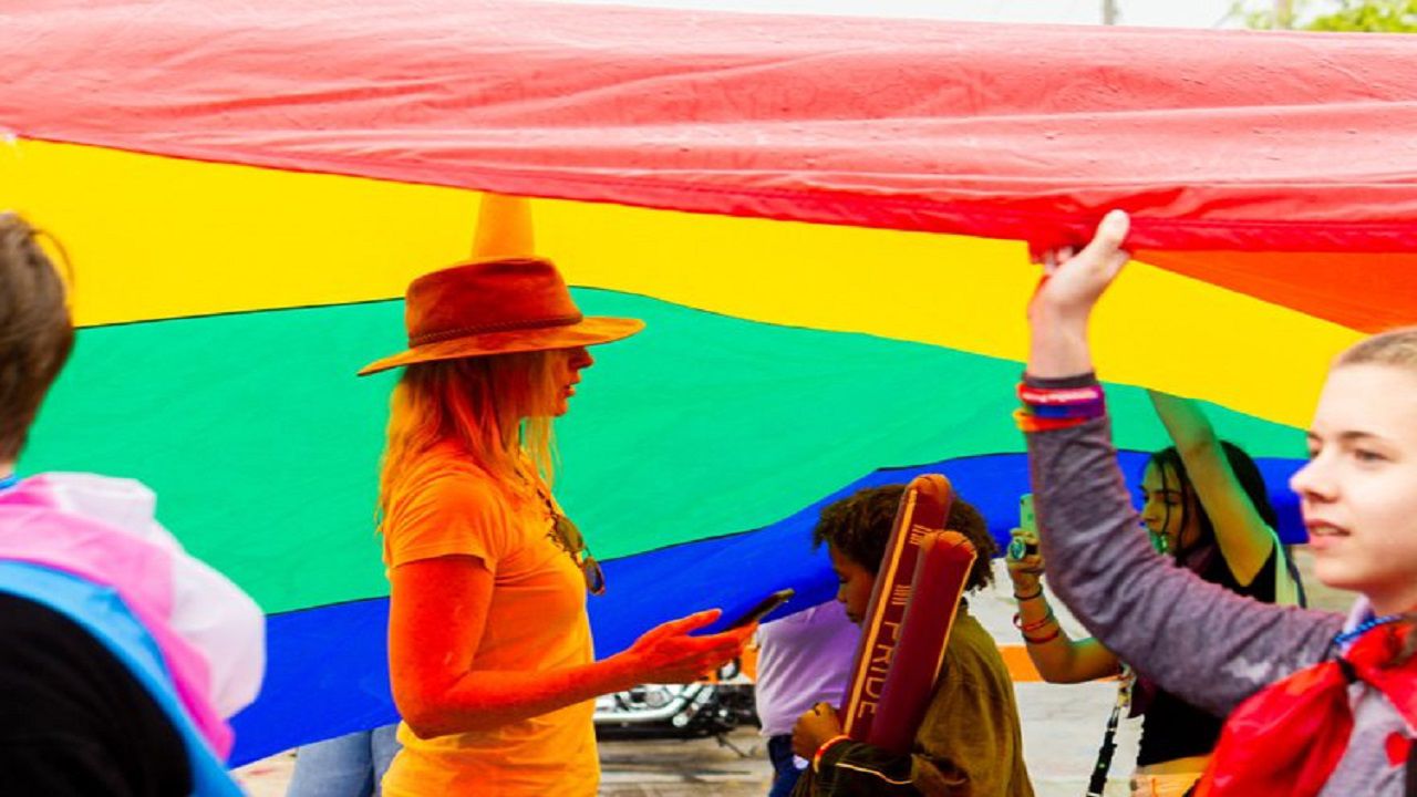 (Photo by Félix Rodríguez Gutiérrez, courtesy of Milwaukee Pride Parade)