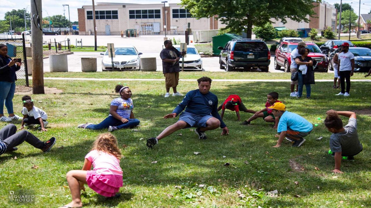 Ameer Williamson’s Alien Arts nonprofit exposes kids to the positive side of hip hop and the entertainment industry. (Photo courtesy of Ameer Williamson)