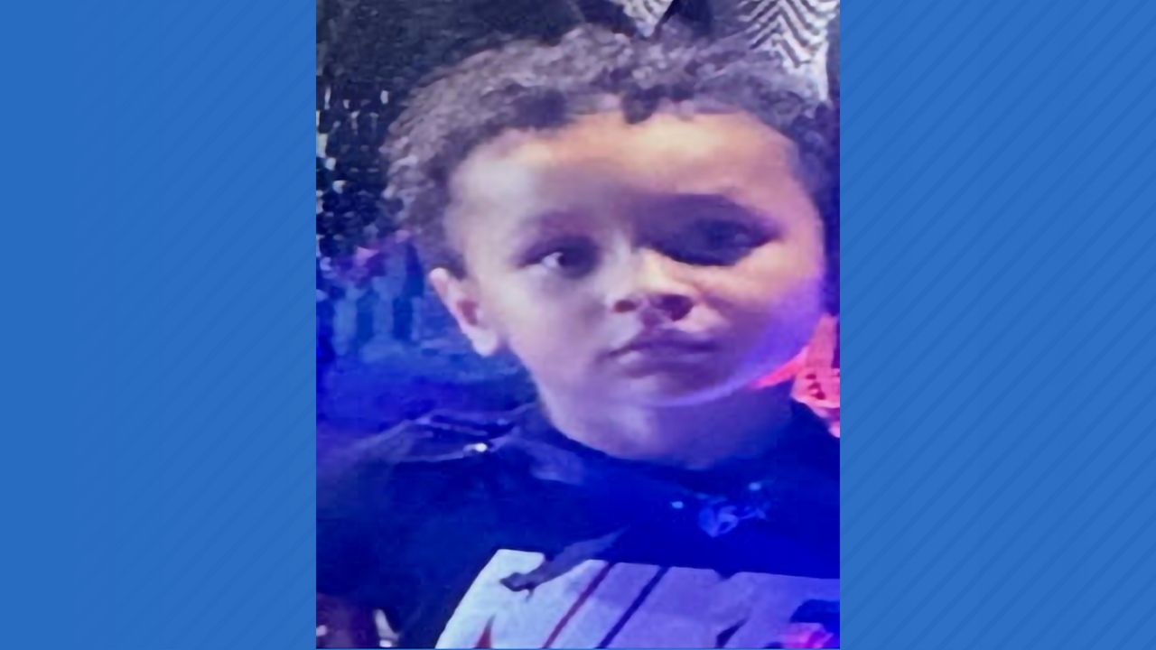 Orange County Sheriff's Office is searching for missing 3-year-old Rakim Akbari who wandered away for an Orlando resort near Disney World Thursday morning. (Photo: OCSO)