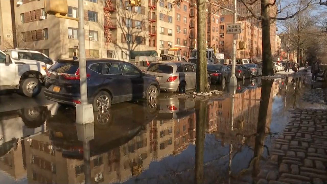 Upper West Side Water Main Break Causes Subway Delays