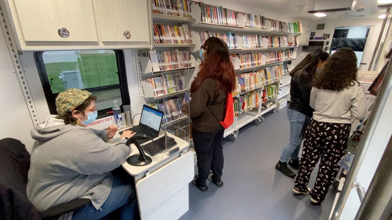 Meet MoLi: Charlotte-Mecklenburg's new mobile library