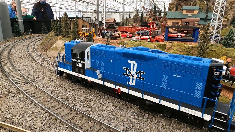 Traditional holiday model train display returns to the Garden Factory
