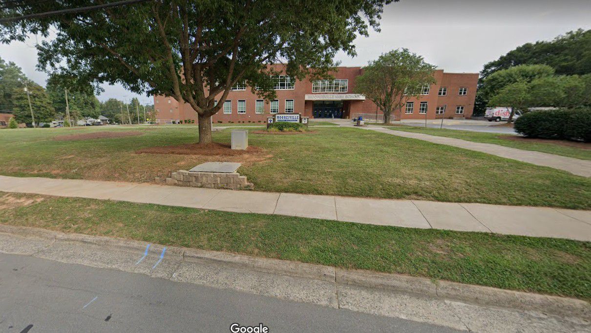 Google Map Mooresville HS