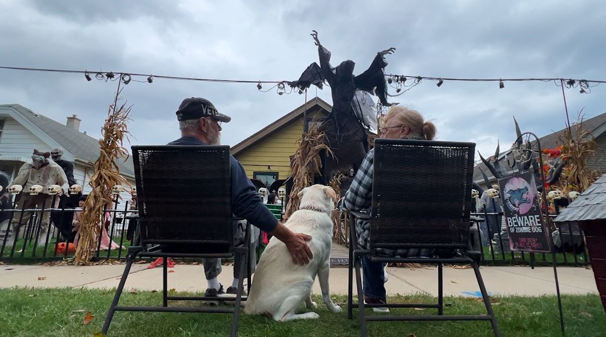 Cudahy Halloween house to retire after 35 years of scares