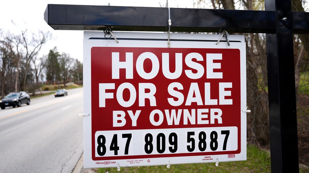 Mortgage rate jumps after March inflation report