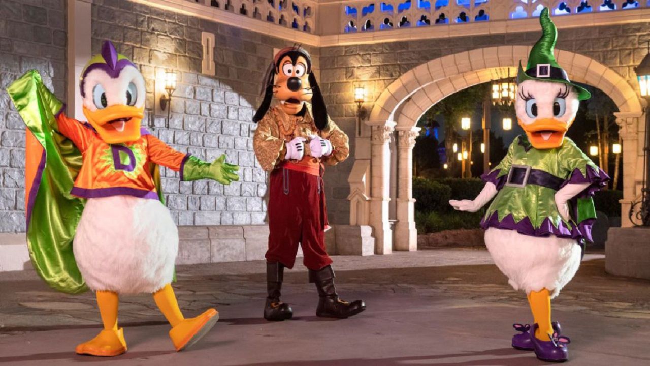 The event will include trick-or-treating and Halloween cavalcades featuring Disney characters such as Mickey and his friends.