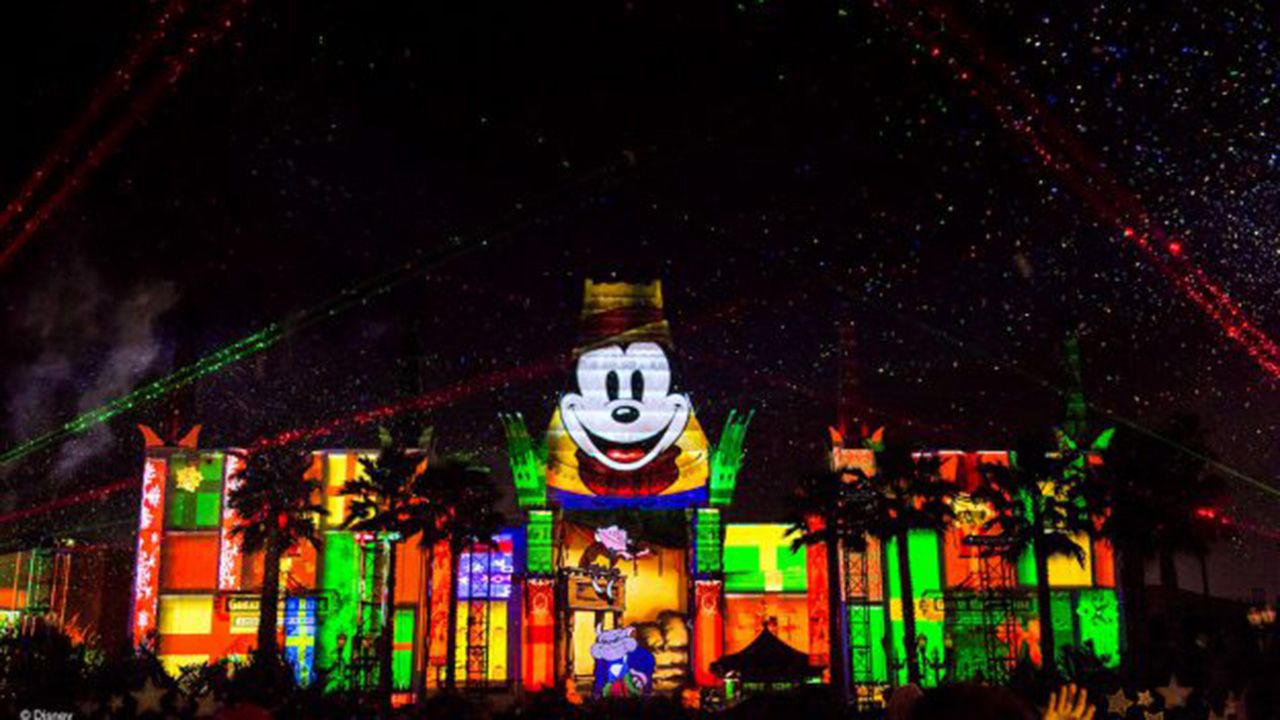 The Jingle Bell, Jingle Bam! fireworks show at Disney's Hollywood Studios. (Courtesy of Disney Parks)