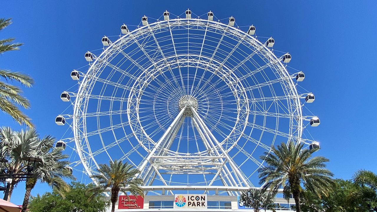 The Wheel at ICON Park. (Spectrum News/Ashley Carter)