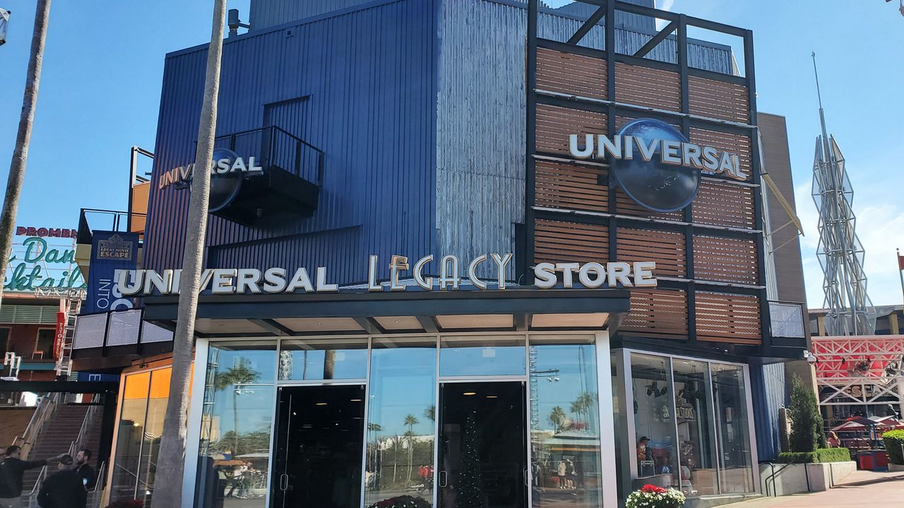 Universal Legacy Store at Universal CityWalk. (Spectrum News/Ashley Carter)