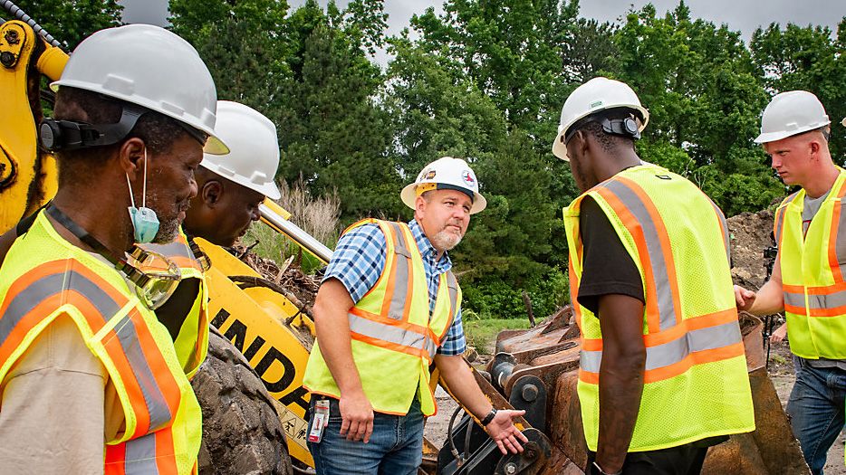 The two-week Transitional Work Pilot Program is tailored to those who have been released from prison recently and are looking for work. (N.C. Department of Transportation)