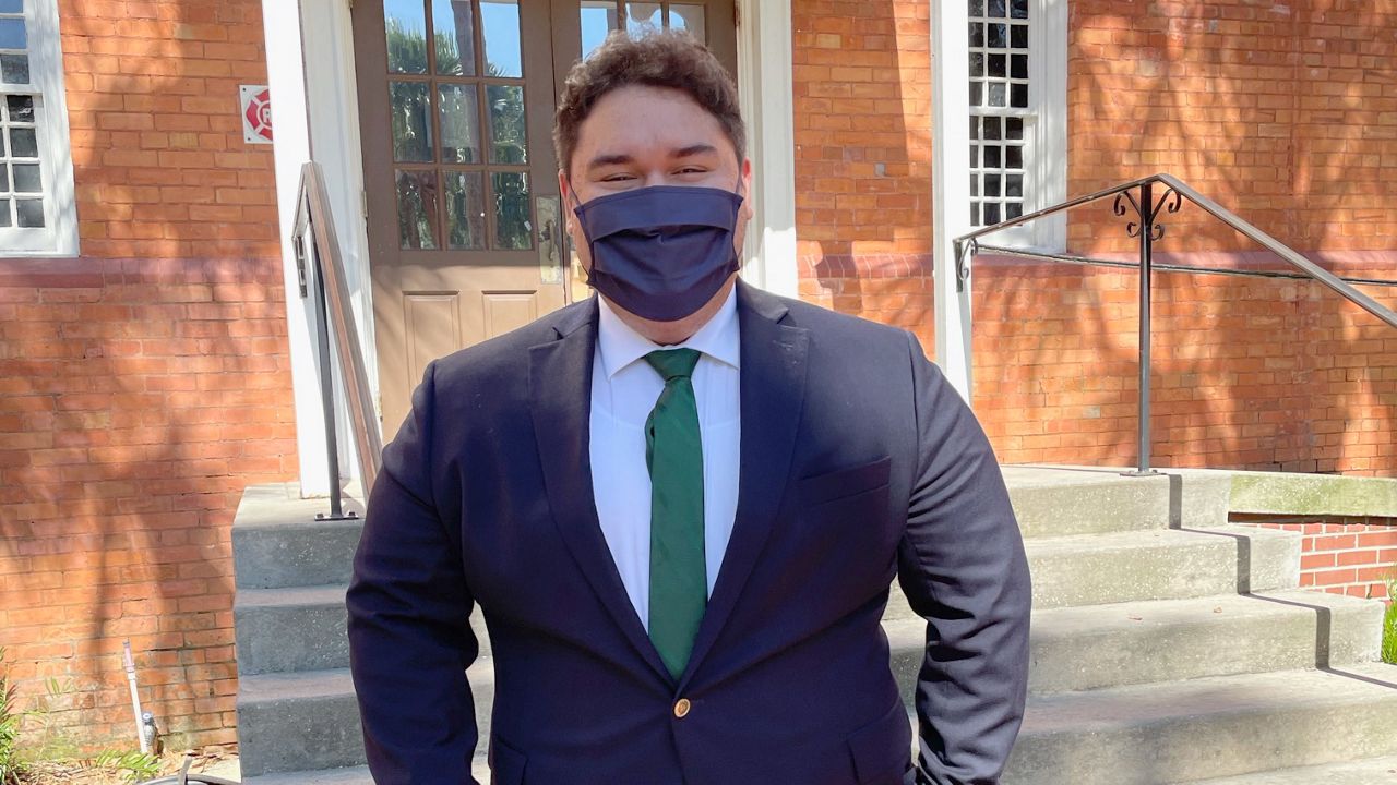 Stetson grad wins prestigious political science award - Vimarsana News