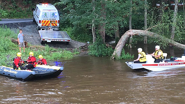 Recobran cadáveres de padre e hijo ahogados en el río Neversink  