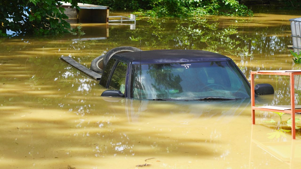 Rolling Fork flooding leaves Nelson County residents on edge