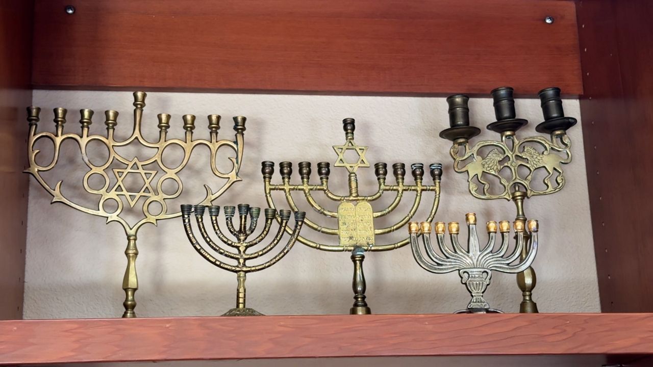 New California law aims to curb antisemitism in public schools