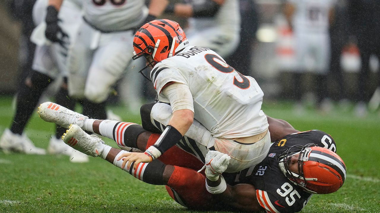 Browns vs. Bengals in NFL Week 1 in photos