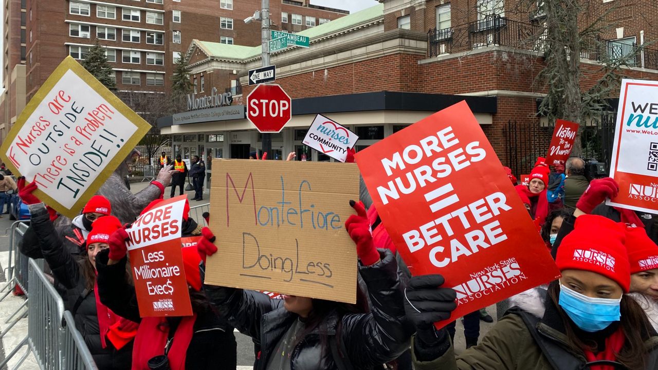 Nurses strike outside Montefiore's Moses Campus in the Bronx, New York on Jan. 11, 2023. (Spectrum News/Daniel Huppert)