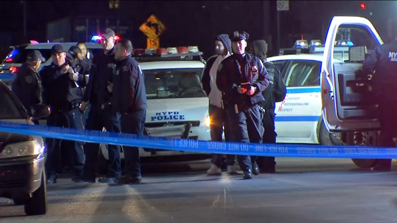 NYPD: Man shot by off-duty police officer in Brooklyn