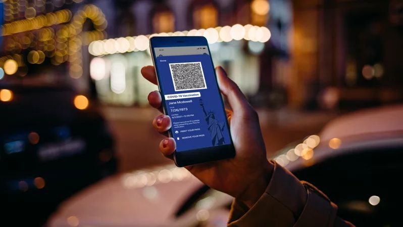 The state's Excelsior Pass vaccine proof app generates a QR code for restaurants and other venues to scan. (Credit: New York State)